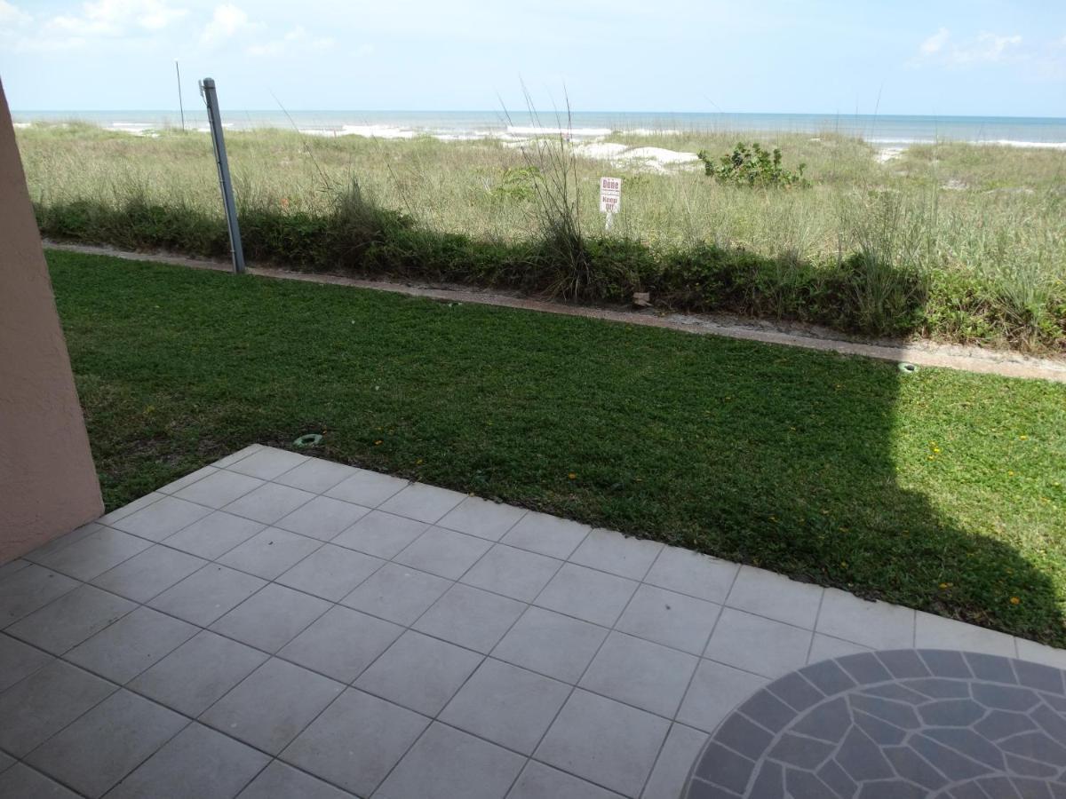 Spanish Main Unit 4- Direct Oceanfront Condo! Cocoa Beach Eksteriør billede