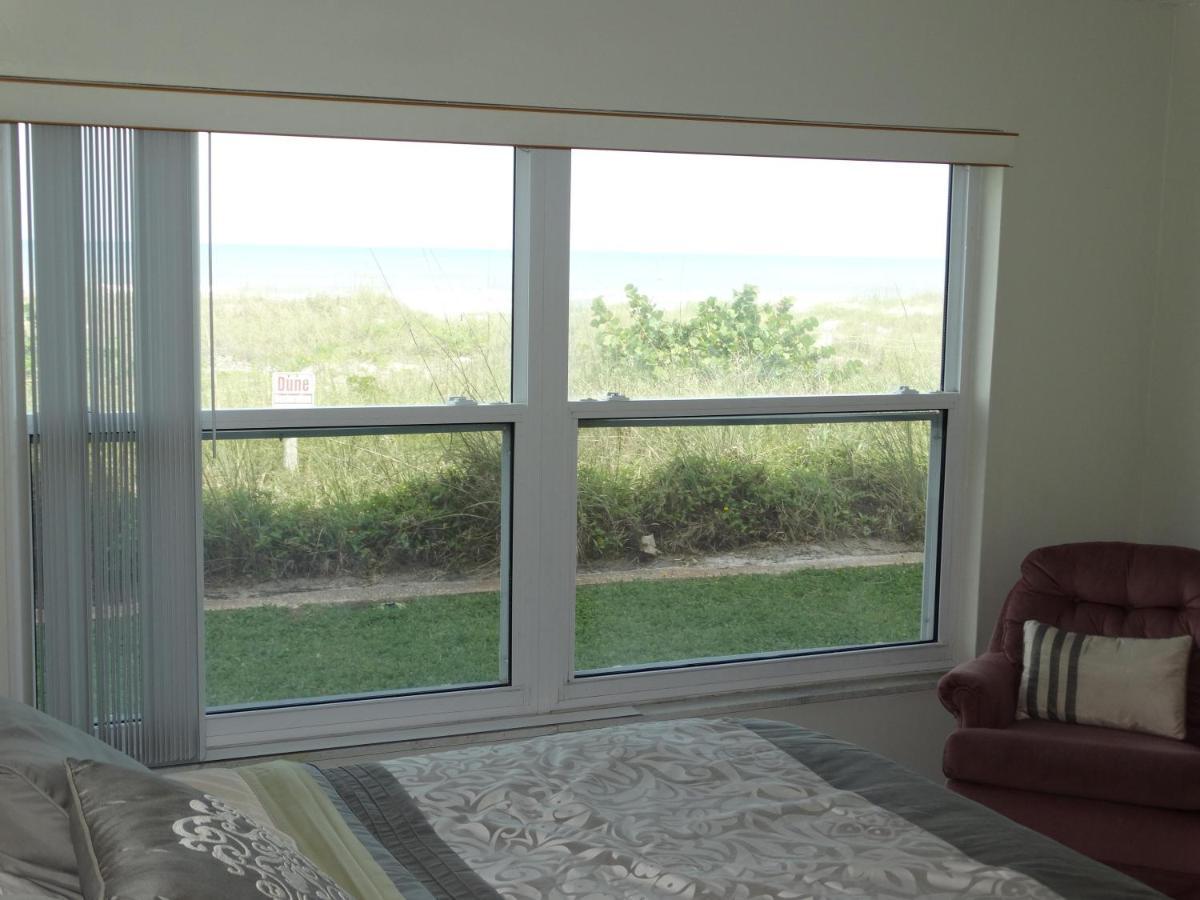 Spanish Main Unit 4- Direct Oceanfront Condo! Cocoa Beach Eksteriør billede