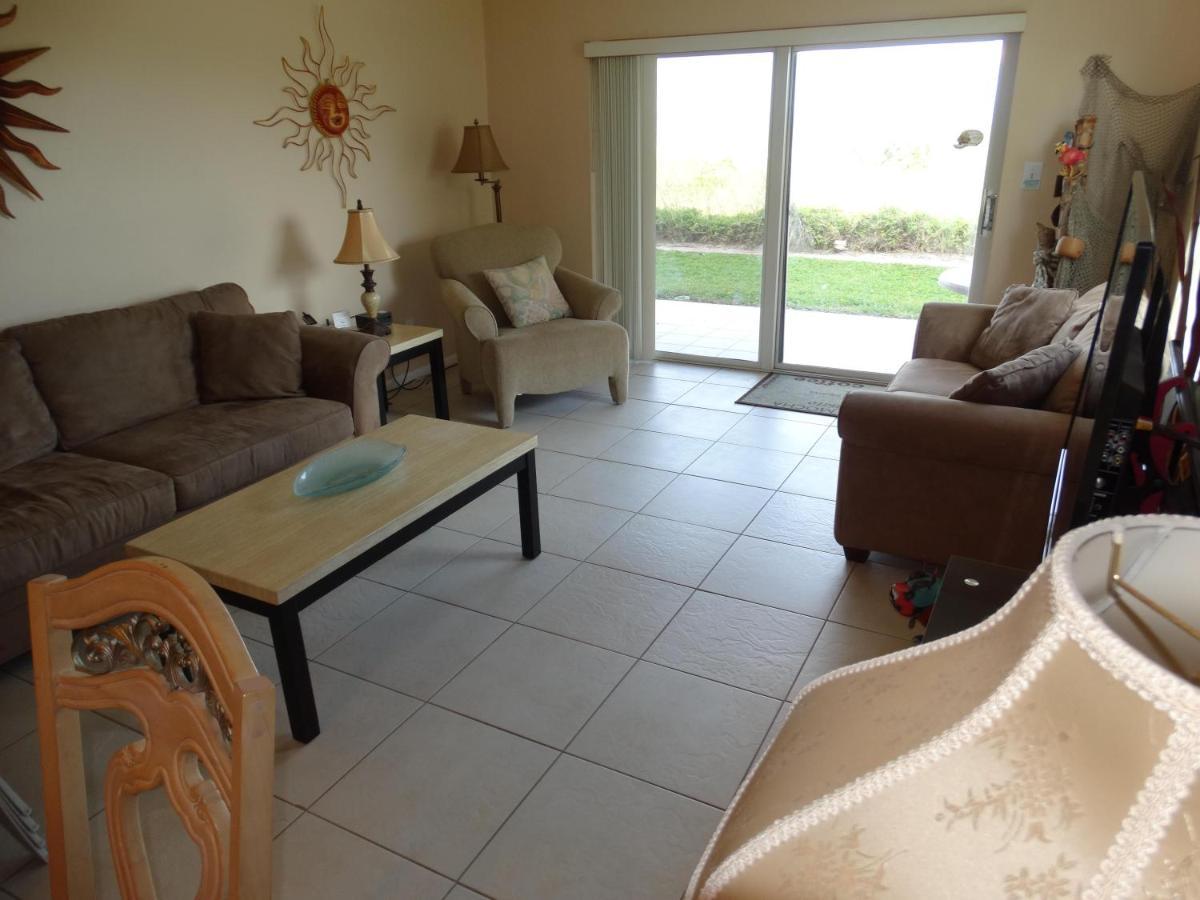 Spanish Main Unit 4- Direct Oceanfront Condo! Cocoa Beach Eksteriør billede