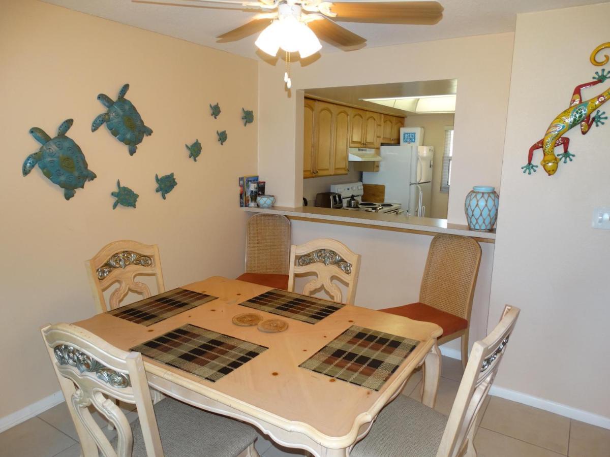 Spanish Main Unit 4- Direct Oceanfront Condo! Cocoa Beach Eksteriør billede