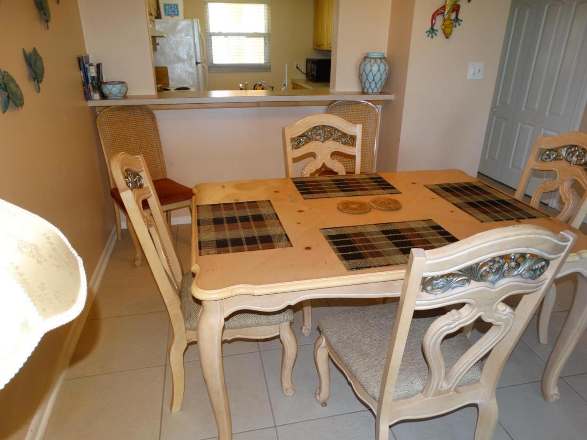 Spanish Main Unit 4- Direct Oceanfront Condo! Cocoa Beach Eksteriør billede